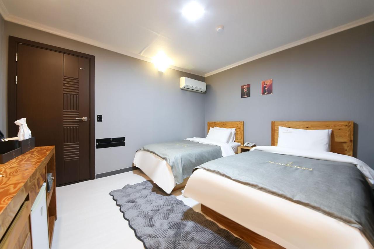 Gung Hotel Jeonju Kamer foto