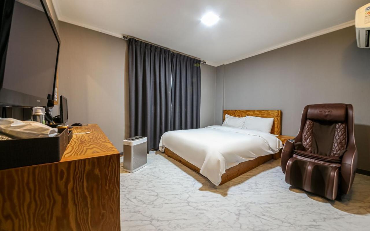 Gung Hotel Jeonju Kamer foto